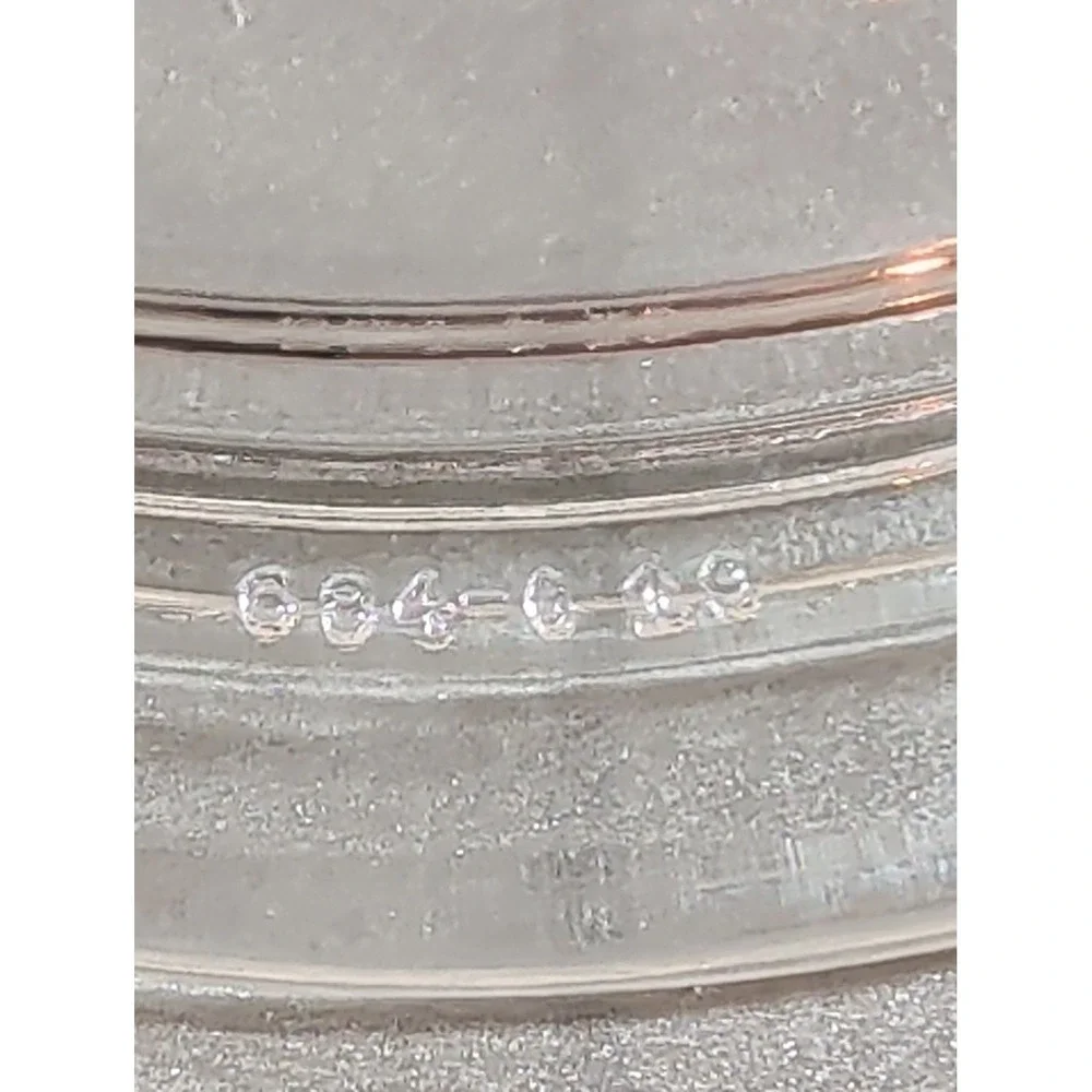 Pyrex 684-C-1.5 Vintage Clear Glass 1.5 QT Round Casserole Dish with Lid USA